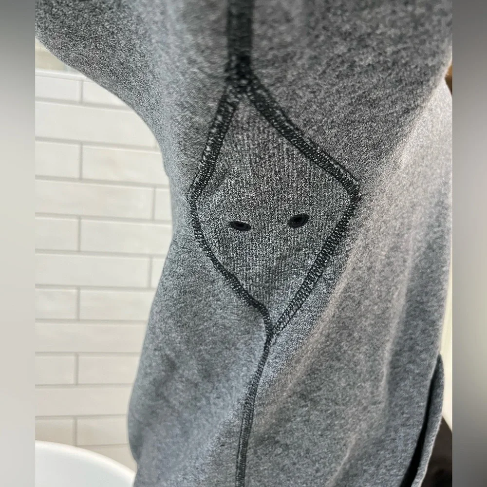 Lululemon Warm For Winter Hoidie - Picture 6 of 11